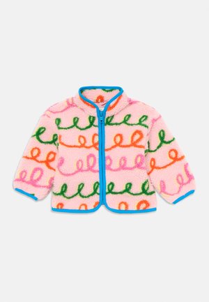 Veste polaire avec une base rose ornée de motifs tourbillonnants colorés en vert, orange et rose, agrémentée d'une fermeture éclair et de poignets bleus.