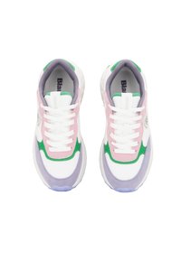 Sneakers atletici con tomaia in mesh e sintetico nei colori bianco, rosa, verde e lavanda, dotati di suola testurizzata e design con lacci.