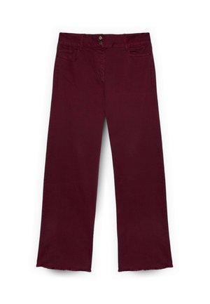 Pantalons bordeaux à taille haute et jambe large, avec deux boutons à l'avant, des passants de ceinture, des poches avant et des détails d'ourlet brut.
