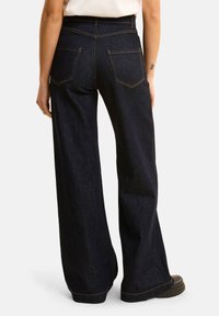 I.Code by IKKS WITH BUTTONED POCKETS - Jean flare - navy blue