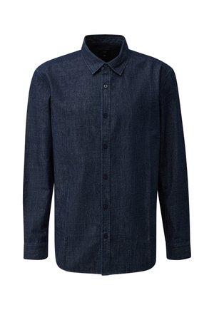 Donkerblauwe denim blouse met lange mouwen, knopen aan de voorkant, kraag en manchetten met één knoop, tegen een witte achtergrond.