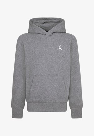 Sudadera con capucha gris fabricada en tejido suave, con un bolsillo frontal y un logo bordado en blanco en la zona izquierda del pecho.