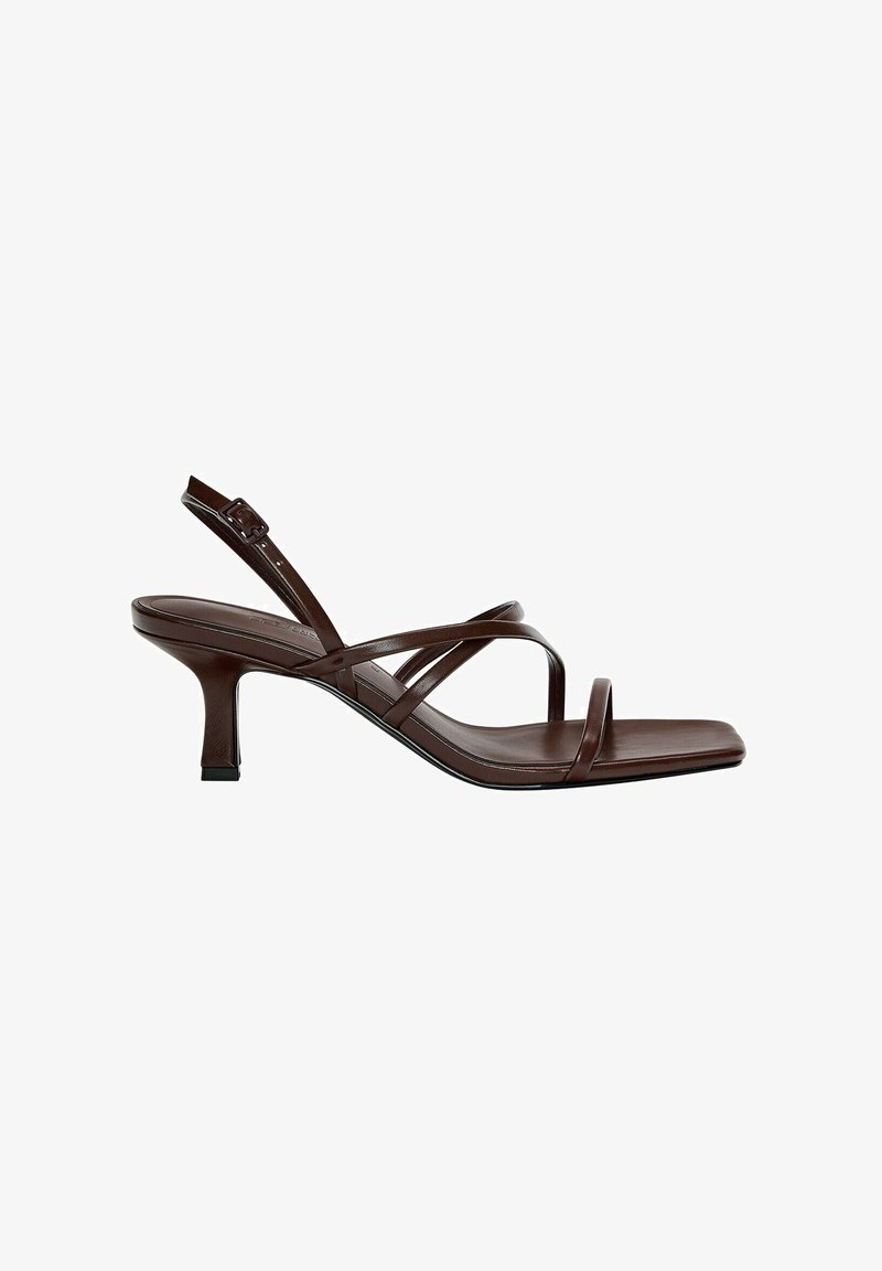 PULL&BEAR Sandali - brown