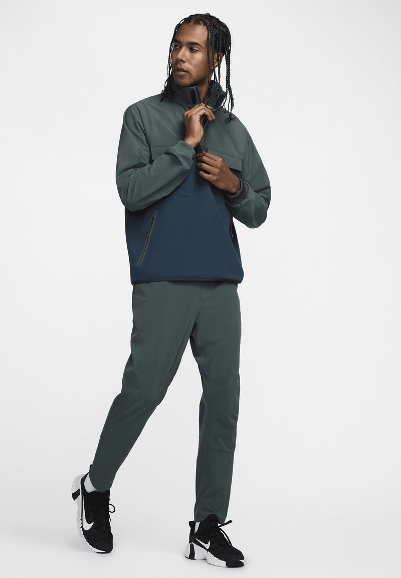 Nike Performance Sweater groen Nike Performance Sweater groen