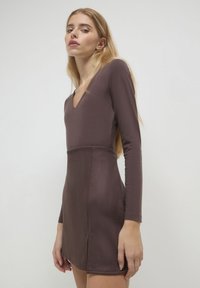 Calliope À COL EN V - Maglietta a manica lunga - marrone