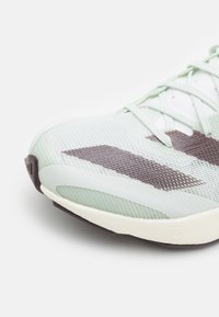 adidas Performance ADIZERO ADIOS 8 WOMEN - Scarpe da corsa su strada - crystal jade/aurora metallic/bliss lilac