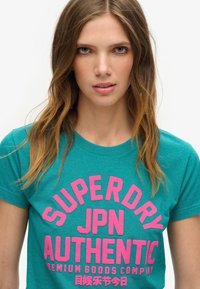 Superdry & Co PUFF - Print T-shirt - ocean green marl