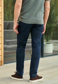 Next AUTHENTIC - Traperice suženog kroja - navy