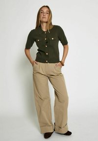 PEPPERCORN Cardigan - grape leaf