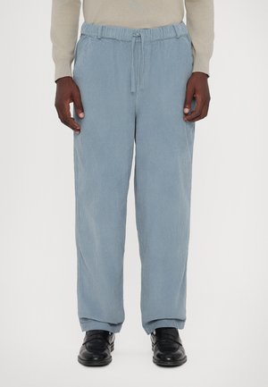 LEISURE PANT - Pantalon classique - frost