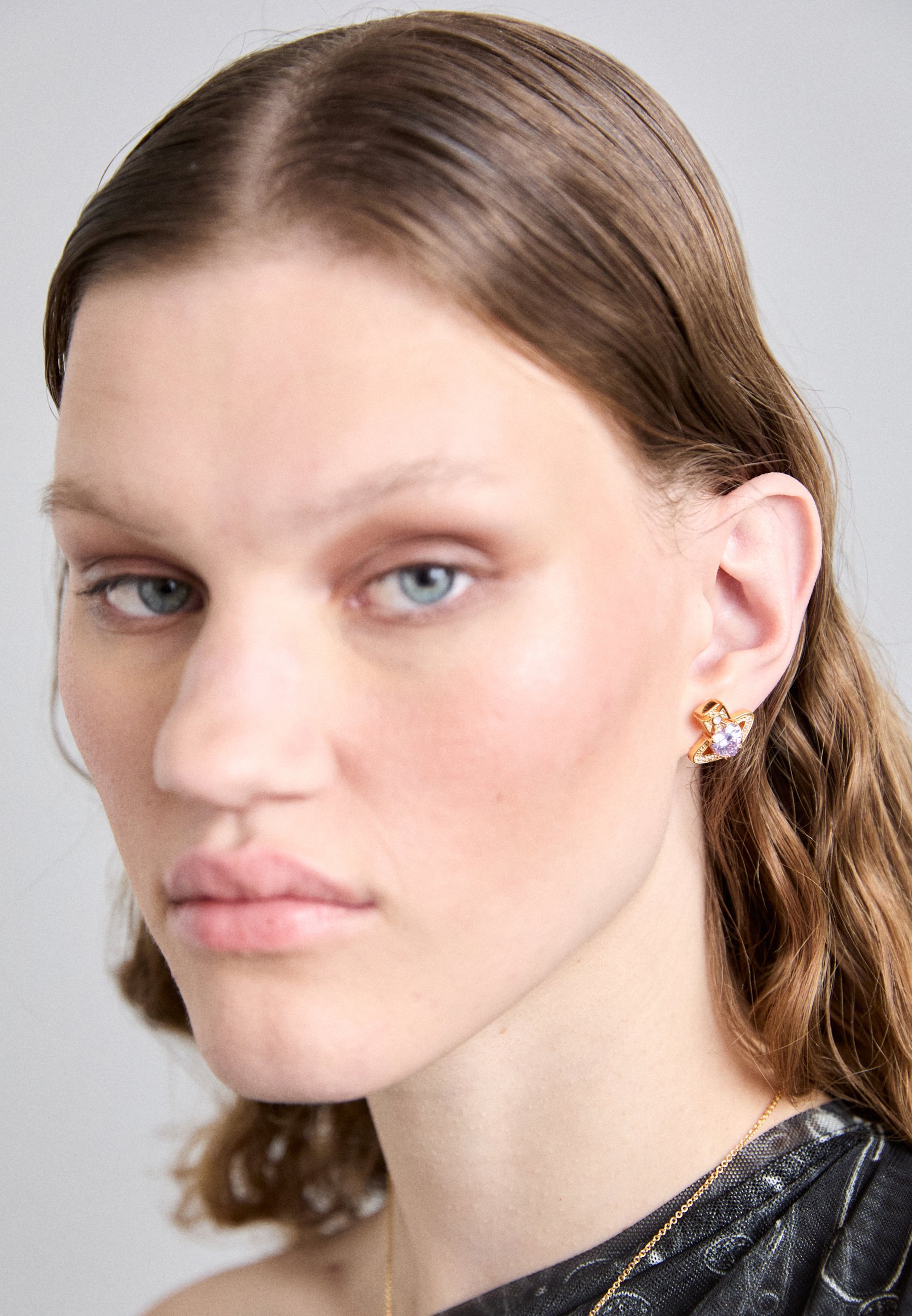 イヤリング VIVIENNE WESTWOOD 25SS ARIELLA EARRINGS 12769133-1694844846072706.jpg