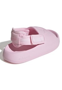 adidas Originals ADIFOM ADILETTE KIDS - Natikači za na bazen - pink none none