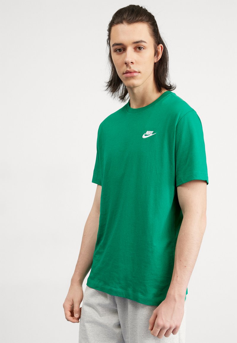 Nike Sportswear - CLUB TEE - Basic T-shirt - malachite, Enlarge