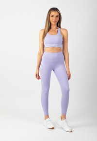 Carlheim Legíny – nohavice - lilac