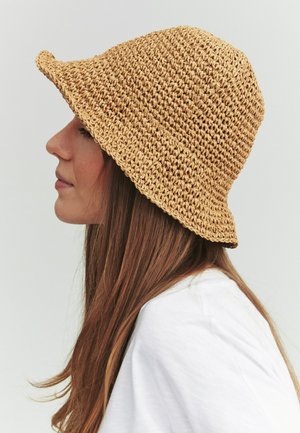 TATUUM, ARTICLE TAG: HEADGEAR - ARTICLE NAME: OLITIA - Hoed - beige