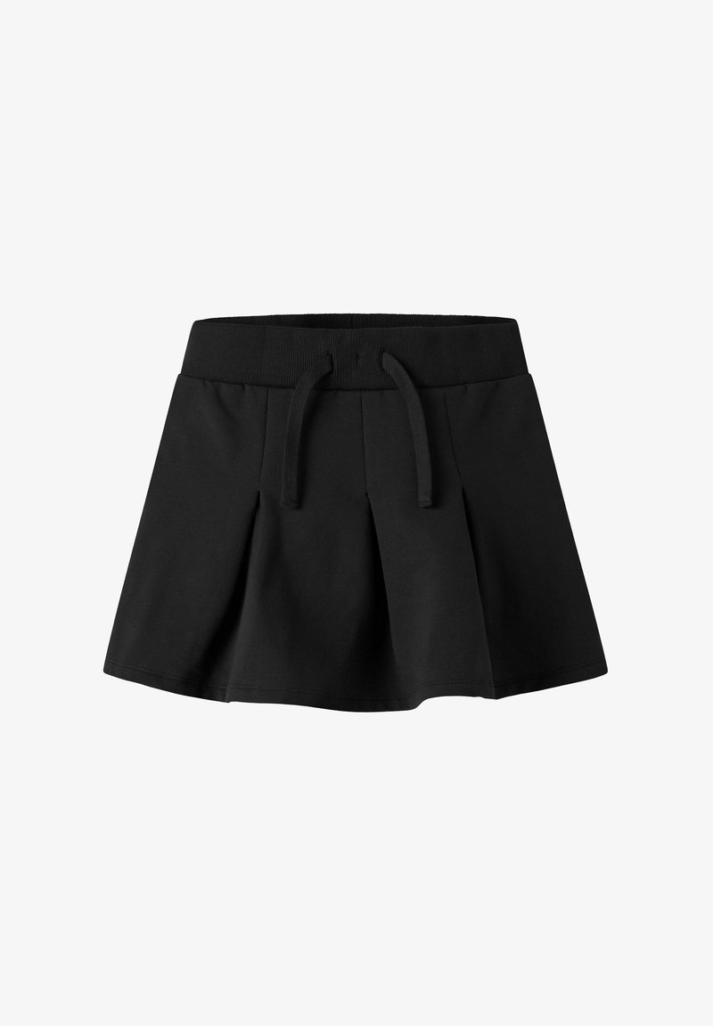 Sort nederdel lavet af blødt stof, med plisseret design, elastisk talje med snor og en mellemlang længde.