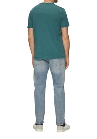 s.Oliver MIT FRONTPRINT - Triko s potiskem - petrol