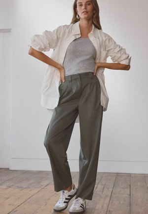 Next Bukser - olive green