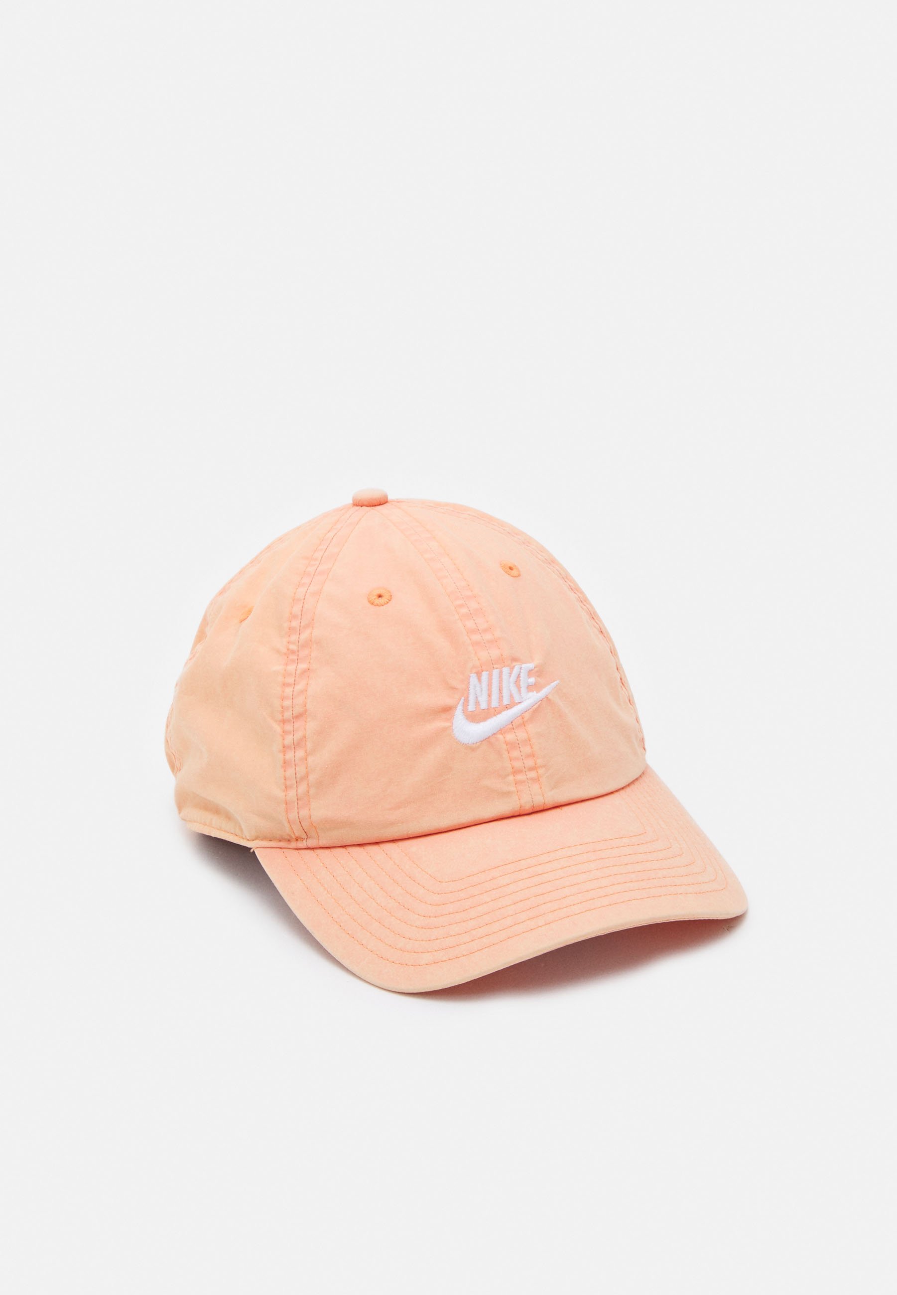 nike beach cap