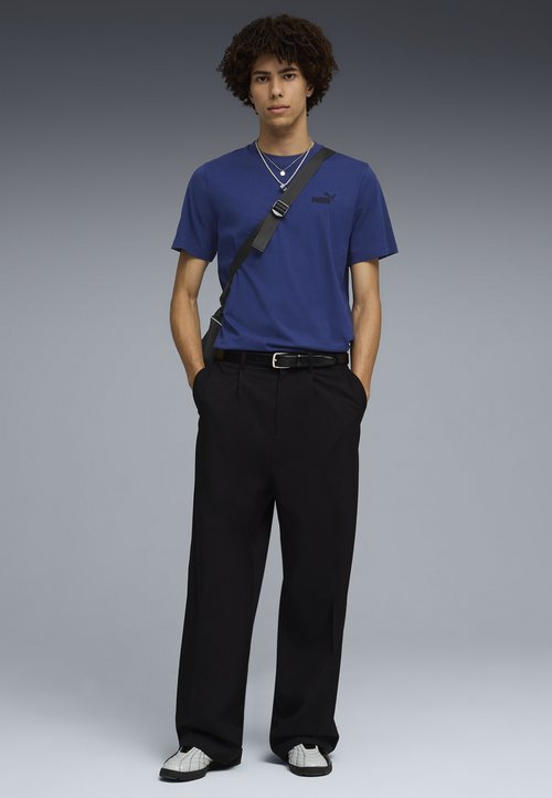 PUMA ESS SMALL NO. 1 LOGO TEE (S) - Basic T-shirt - blue jewel — photo 3