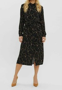Vero Moda Sukienka koszulowa