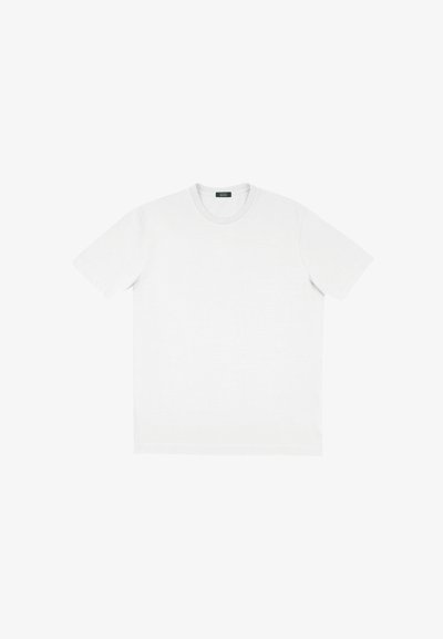 T-shirt en coton blanc avec un col rond, des manches courtes et une coupe droite. Texture lisse, sans motifs ni accents. Design simple et épuré.