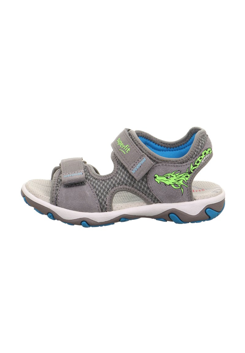 Grau Sandale mit atmungsaktivem Mesh-Obermaterial, blauen Akzenten, verstellbaren Riemen und einem grünen Drachenmotiv an der Seite. Weiße Sohle mit blauen Details.