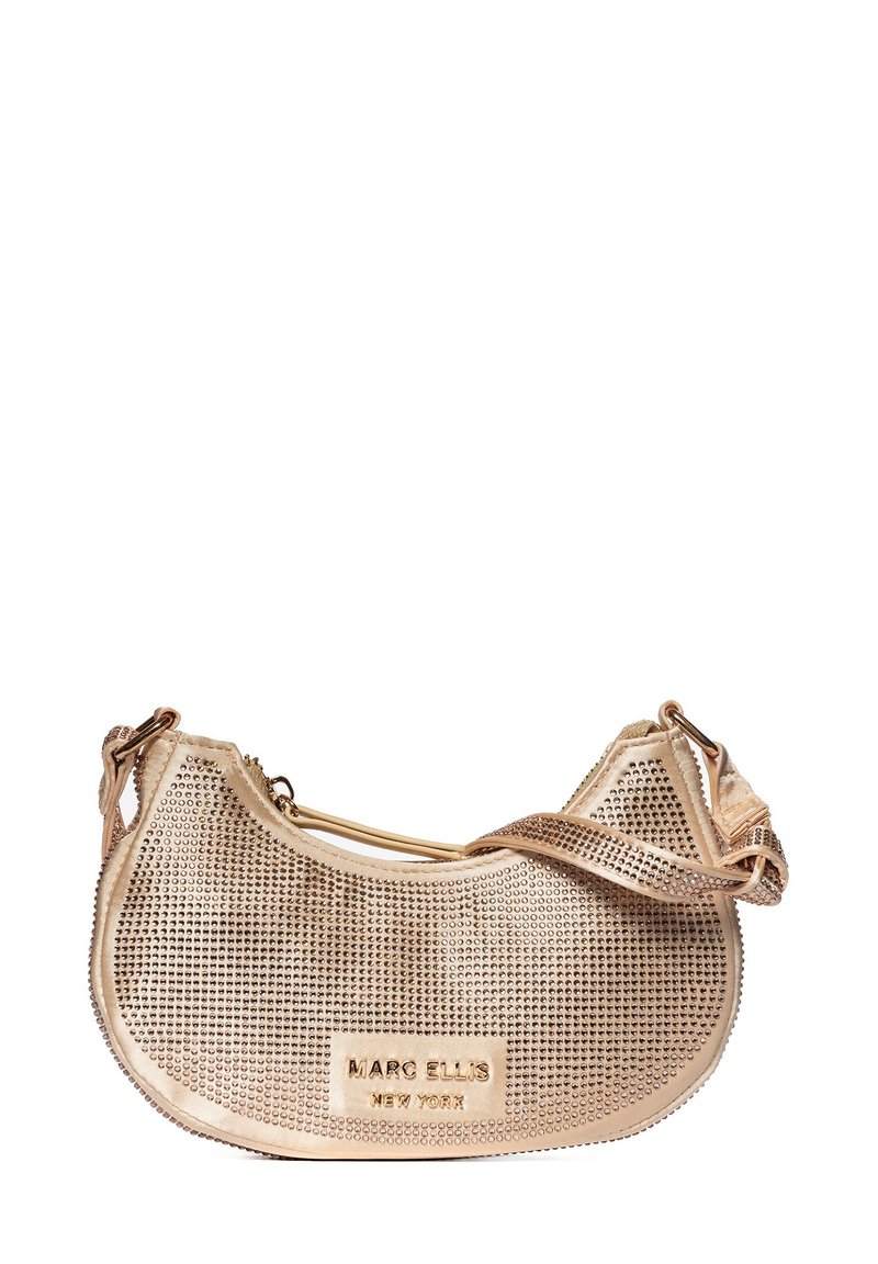 Borsa a spalla in rete dorata con design curvo, dotata di chiusura con zip, tracolla regolabile e logo in rilievo su un pannello liscio.