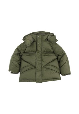 Veste d'hiver matelassée vert olive avec capuche amovible, boutons-pression à l'avant et matelassage horizontal, conçue pour la chaleur et le confort.