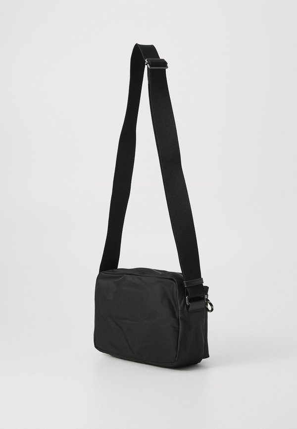 TECH UTILITY CAMERA BAG - Cross body bag4