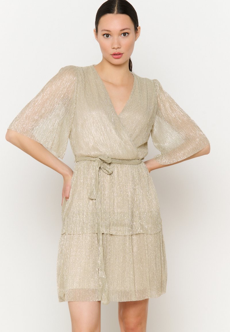 LolaLiza SHINY SHORT  - Kasdienė suknelė - beige sand