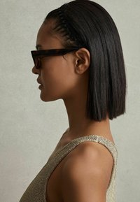 Reiss REGULAR FIT - MIKA złoty