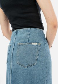 SURI FREY SFY FREYDAY - Kokerrok - denim blue