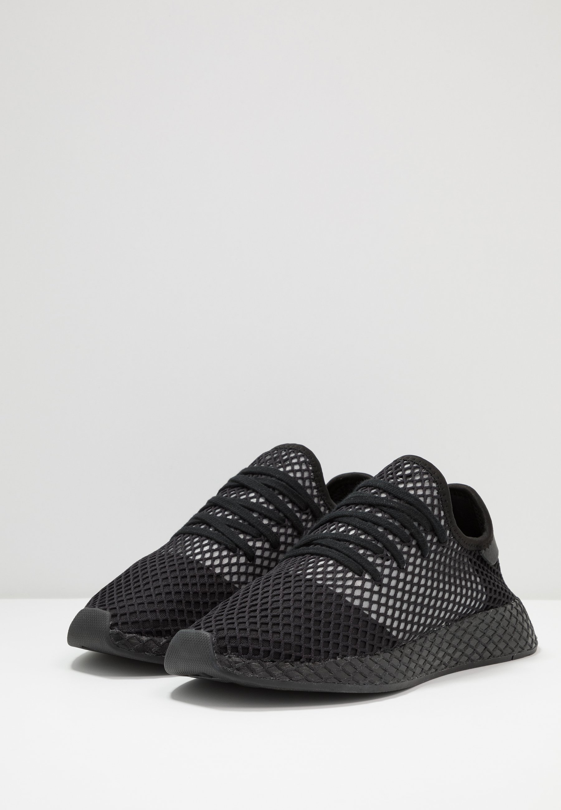 DEERUPT RUNNER Sneakers core blacksilver metallic DEERUPT RUNNER Sneakers core blacksilver metallic
