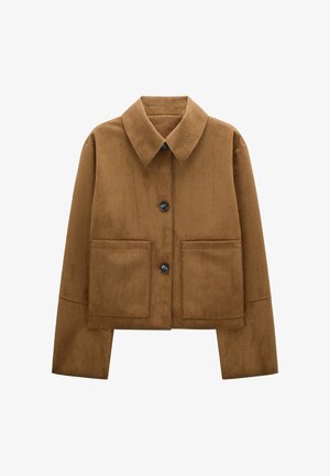Brązowa krótka kurtka z zamszu z kołnierzem, z przodu na guziki oraz z dwoma dużymi kieszeniami. Gładka faktura i prosty fason.
