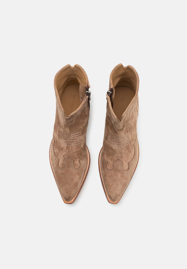 SHYLA 3 - Cowboy/biker ankle boot2