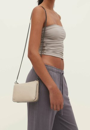 Stradivarius, Umhängetasche - beige