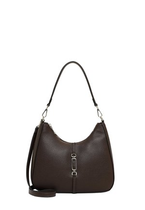Bolso de mano de cuero marrón oscuro con textura, con cierre plateado y dos correas de hombro desmontables sobre fondo blanco.