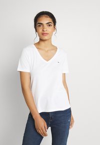 Tommy Jeans SLIM SOFT V NECK TEE 2 PACK - Basic T-shirt - black/white