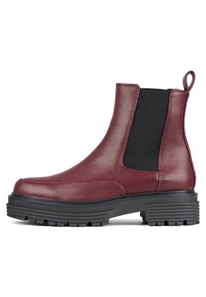 Kotníkové boty na platformě - dark red
