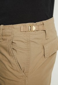 regular cargo pant carhartt beige