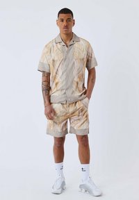 Project X Paris Shorts - camel