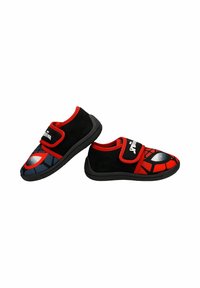 Pantofole slip-on rosse e nere con design di Spider-Man, dotate di tomaia testurizzata, collo imbottito e cinturino con chiusura a strappo sicura.
