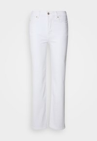 Pantalones de mezclilla blanca con corte recto. Las características incluyen trabillas para cinturón, bolsillos delanteros y un cierre con un solo botón metálico.