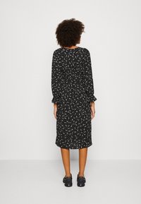 Monki Freizeitkleid - black