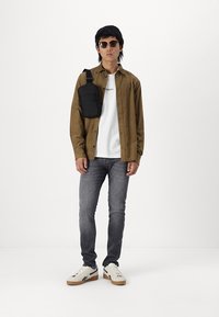 G-STAR REGULAR SHIRT  - Camisa - kangaroo