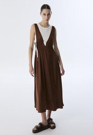 DOUBLE PIECE - Day dress - brown