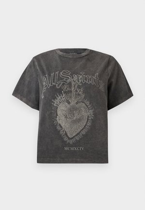 Crna pamučna majica kratkih rukava s grafikom srebrnog srca i natpisom „AllSaints“ u ukrašenom fontu. Detalj s efektom oštećenja.