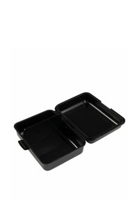 Scatola per il pranzo in plastica nera, forma quadrata, dotata di due scomparti separati, coperchio a cerniera e senza motivi o dettagli visibili. Texture liscia.