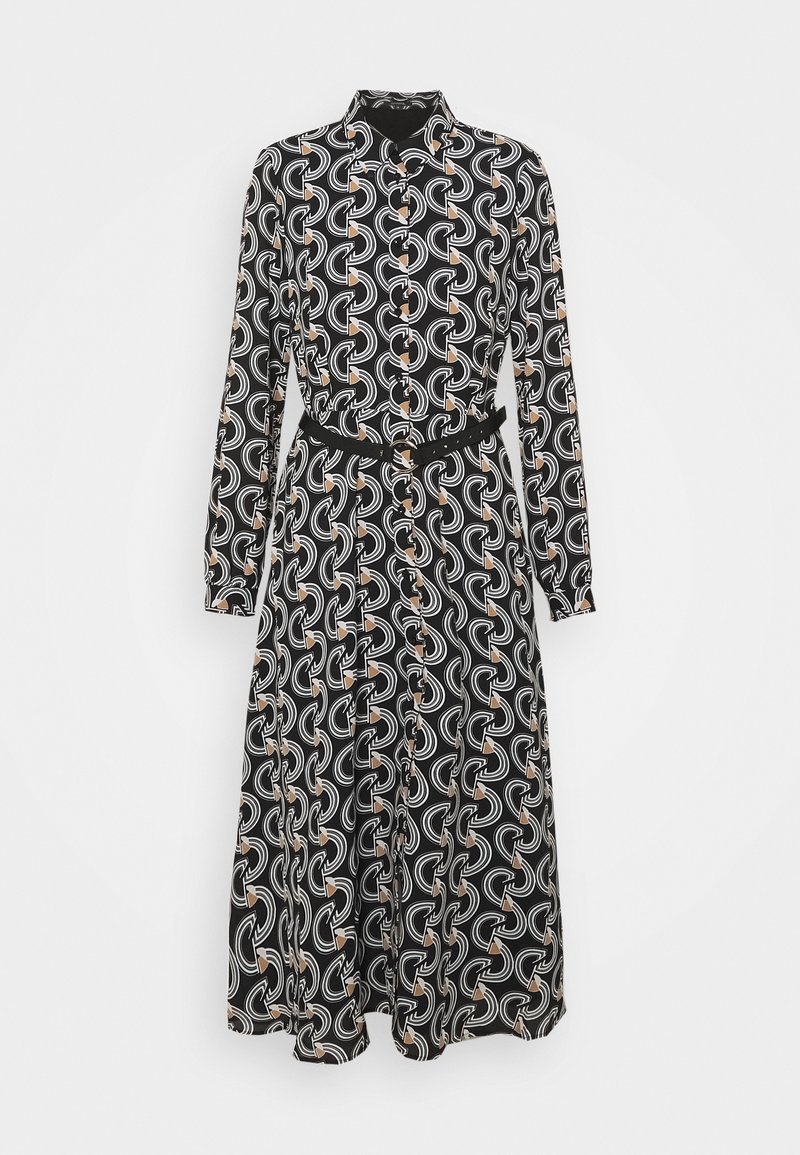 Robe midi noire à manches longues avec motif géométrique de maillons de chaîne blancs et beiges, boutonnée à l'avant, avec col et fine ceinture noire à la taille.